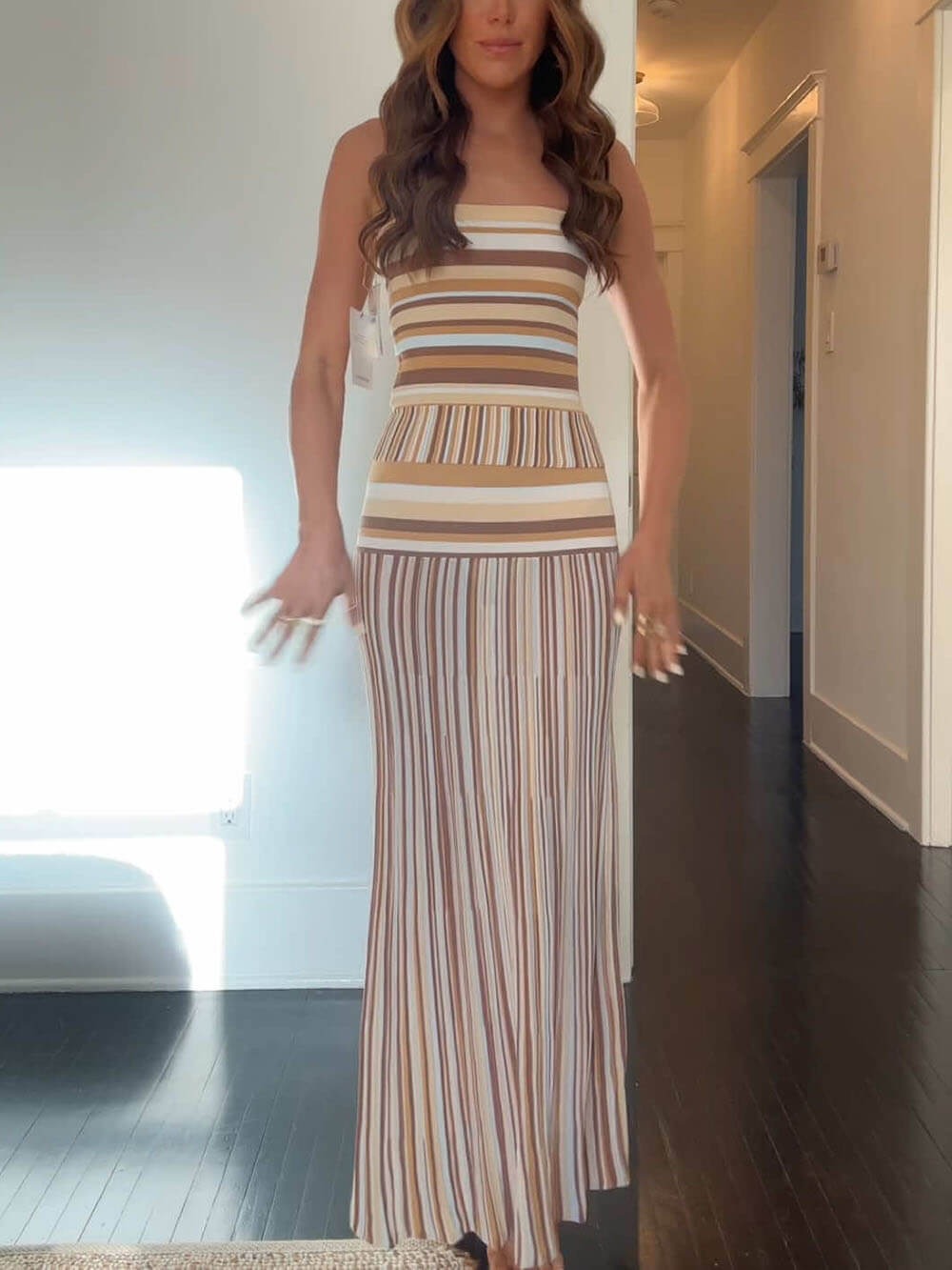 Robe longue plissée sans bretelles