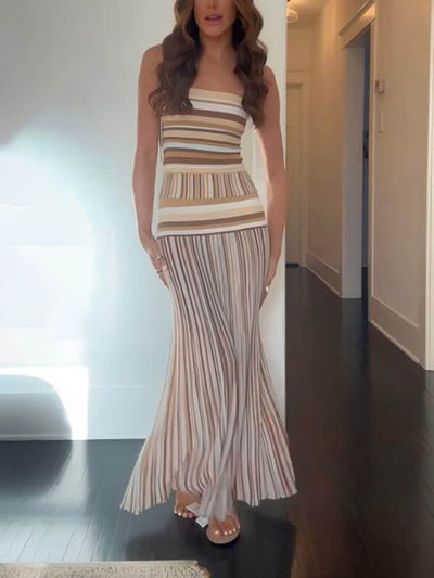 Robe longue plissée sans bretelles