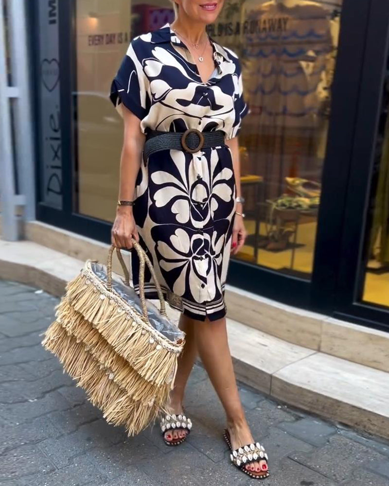 Robe Tempérament Revers Fleuri