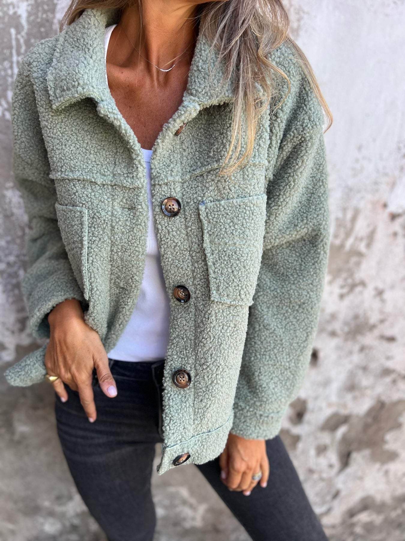 ALICE | Veste boutonnée douillette