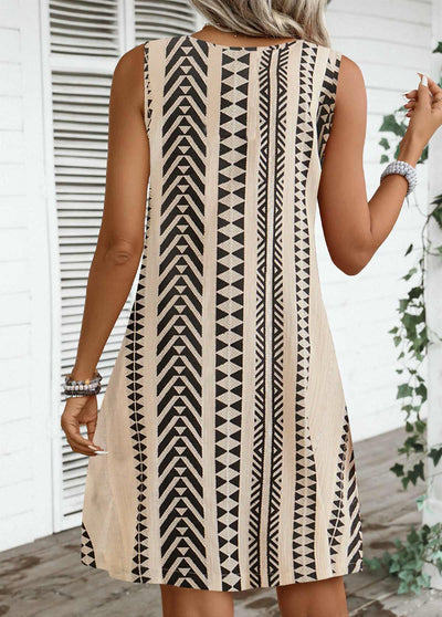 Robe trapèze à rayures circulaires