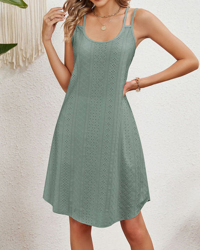 Robe Unie à Col Rond avec Bretelles