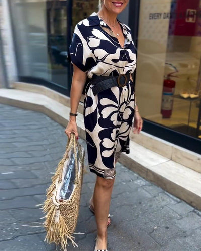 Robe Tempérament Revers Fleuri