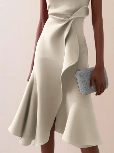 Robe sans manches avec taille torsadée