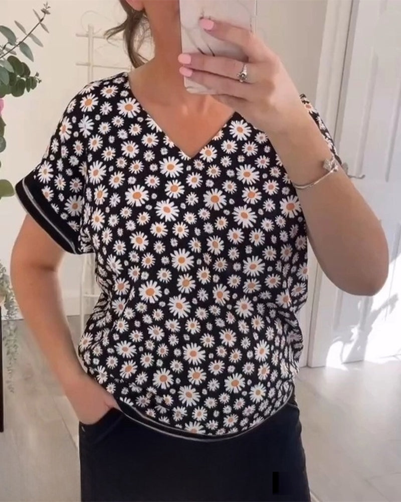 T-Shirt Col En V Avec Imprimé Marguerite