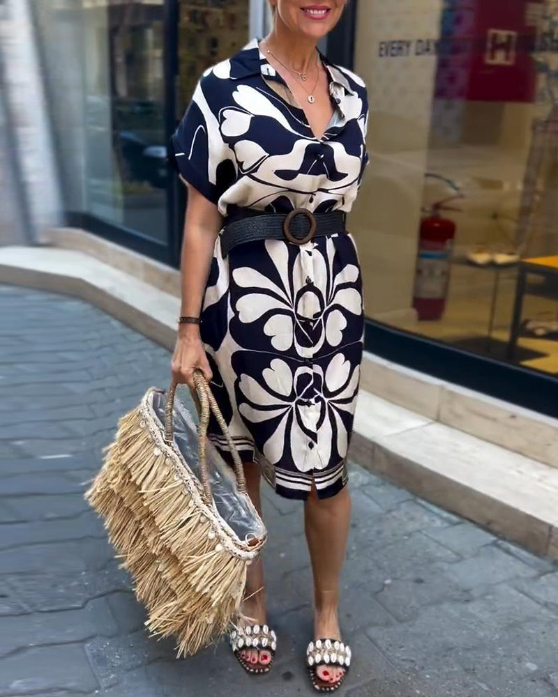 Robe Tempérament Revers Fleuri