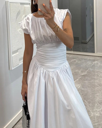 Robe plissée et amincissante