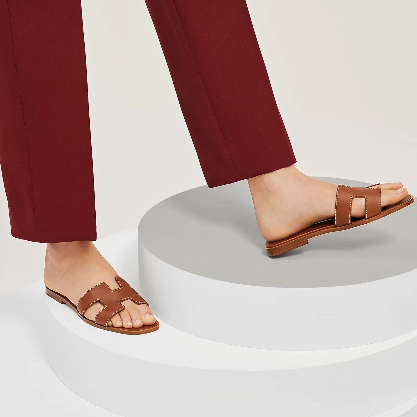 Edmonton Essence™ | Elegant Sandals