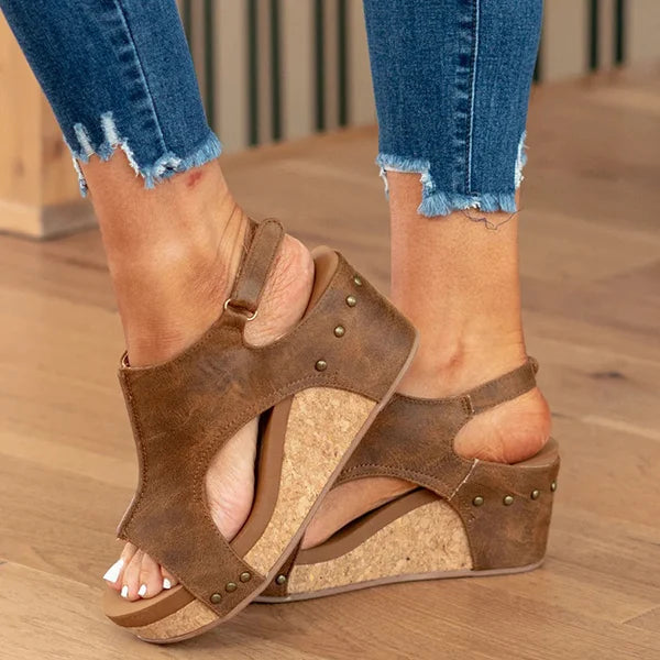 Sandales Compensées Découpées pour Femme