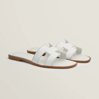 Edmonton Essence™ | Elegant Sandals