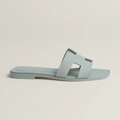 Edmonton Essence™ | Elegant Sandals