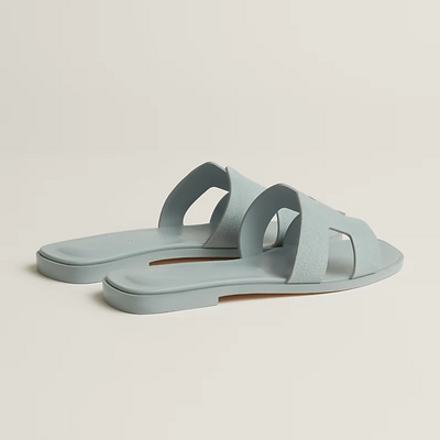 Edmonton Essence™ | Elegant Sandals