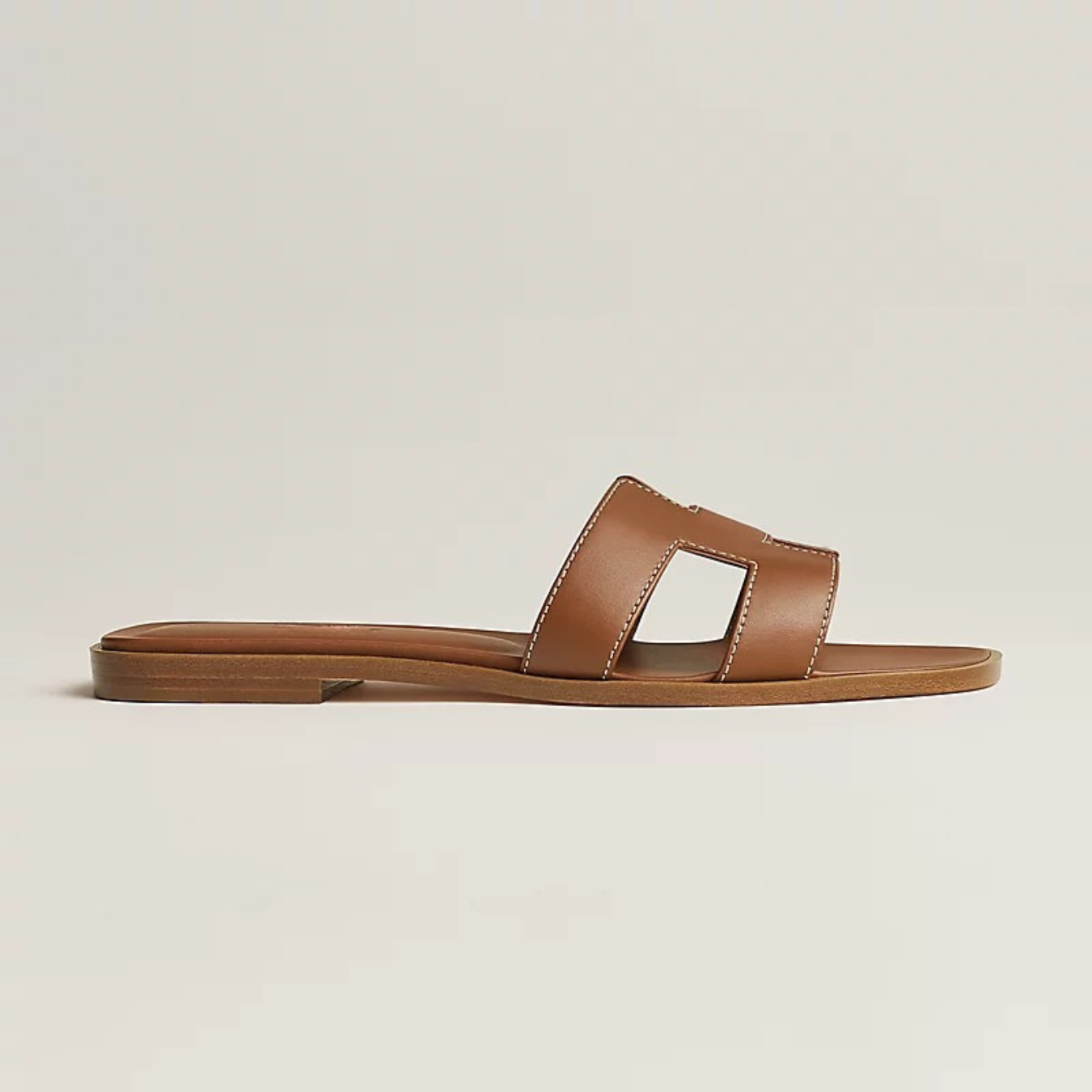 Edmonton Essence™ | Elegant Sandals