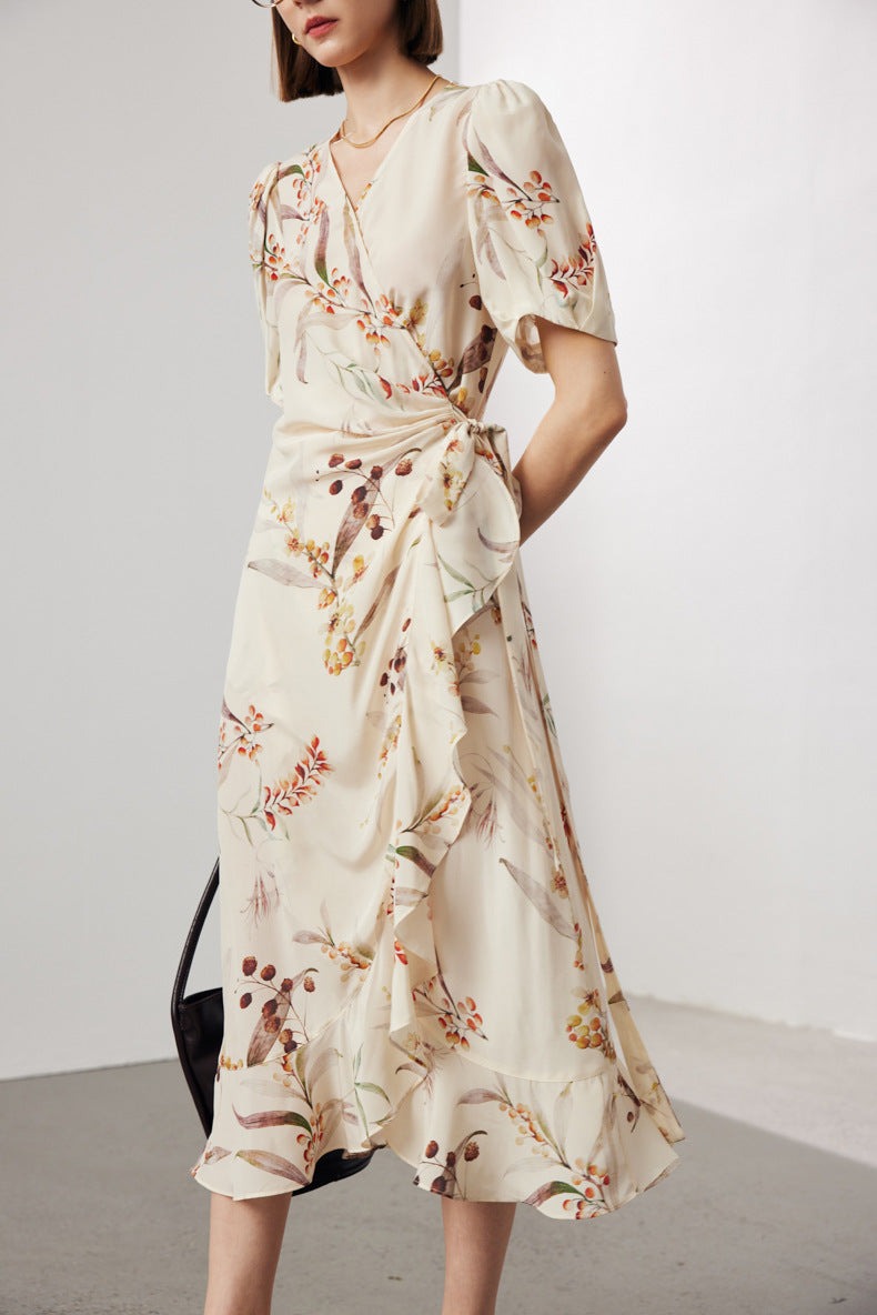 Robe portefeuille mi-longue en soie à fleurs