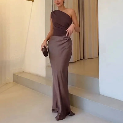 Kuri™ | Robe élégante à col oblique