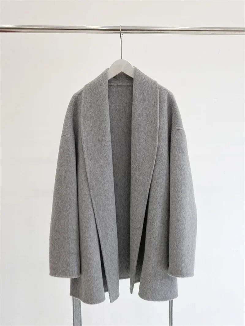 Serenya™ | Manteau en laine et cachemire fabriqué à la main