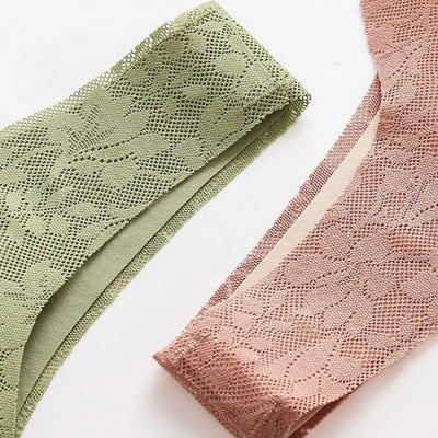 Ruth - Soutien-gorge en dentelle à fermeture frontale pour femmes avec larges bretelles