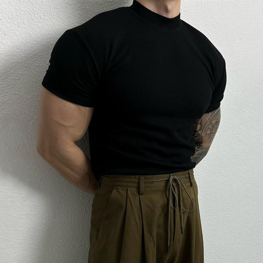 T-shirt slim à col montant