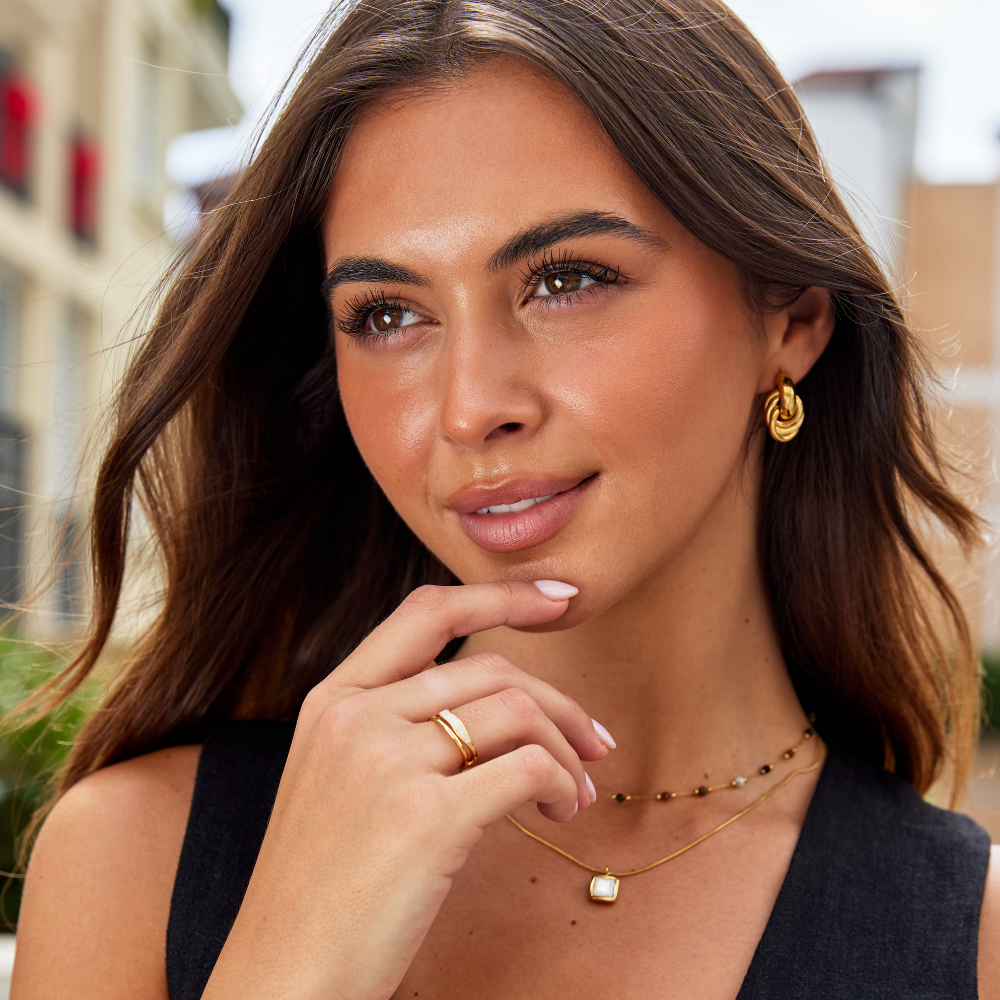 Sophie™ | Bague chic à vagues dorées