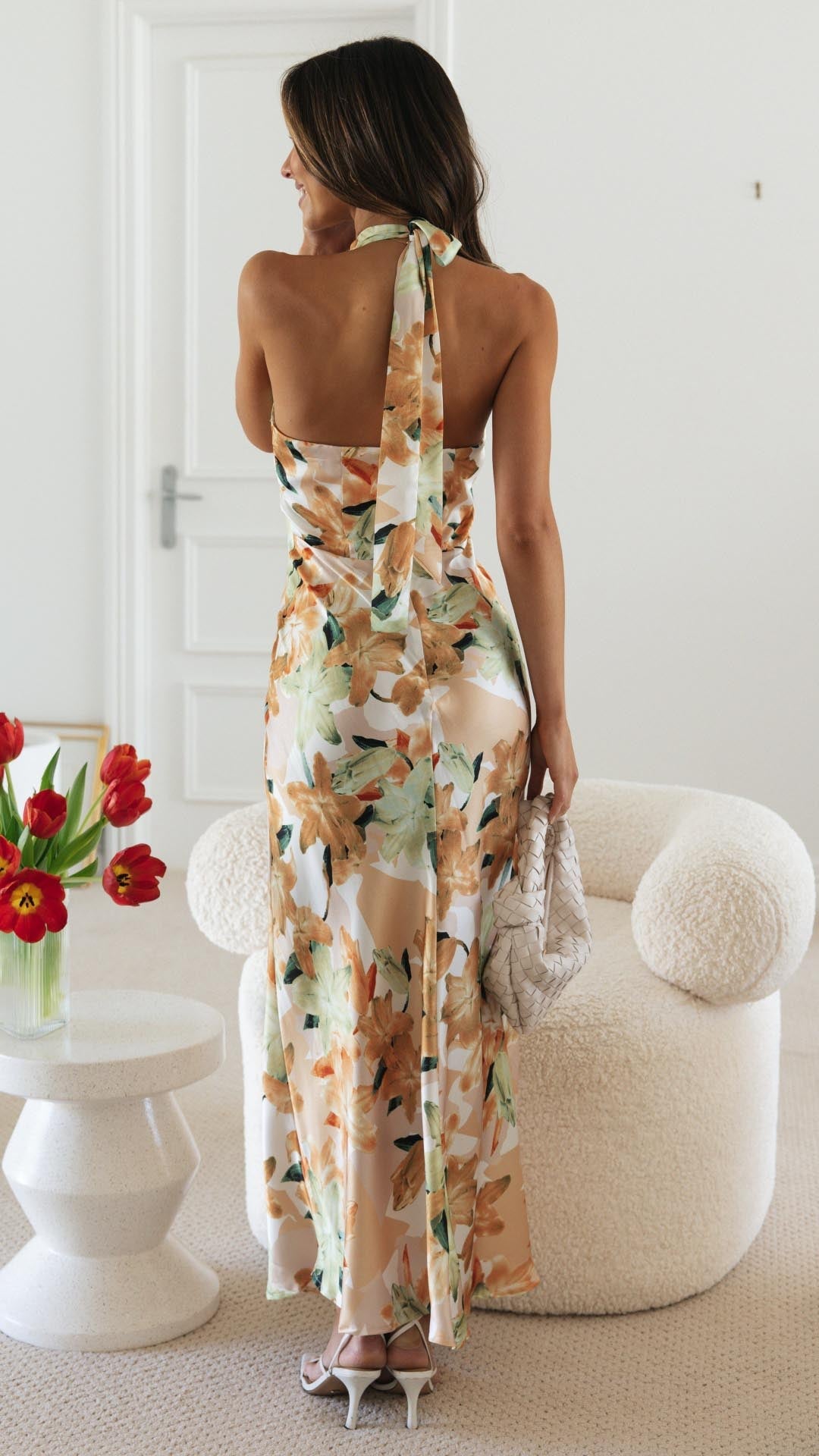 Shannon | Robe longue à bretelles croisés avec motif floral