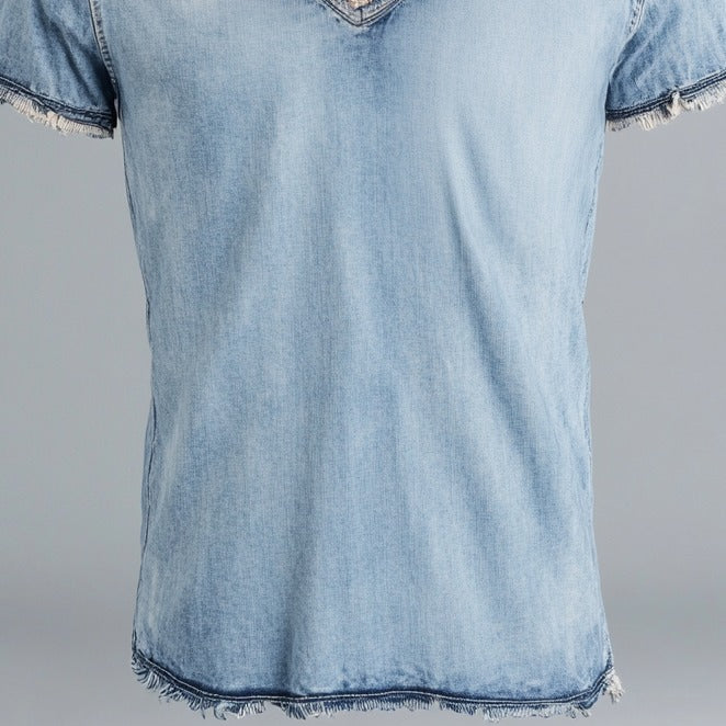 T-shirt effet denim col V