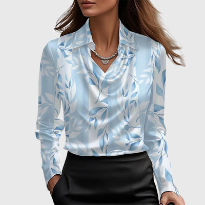 Sylvie | Blouse avec un éclat luxueux et un col plissé
