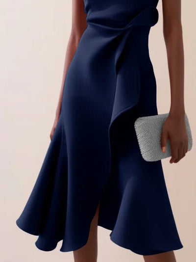 Robe sans manches avec taille torsadée