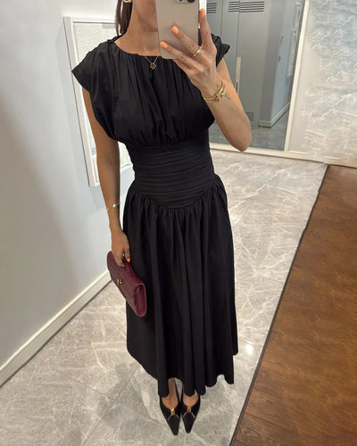 Robe plissée et amincissante