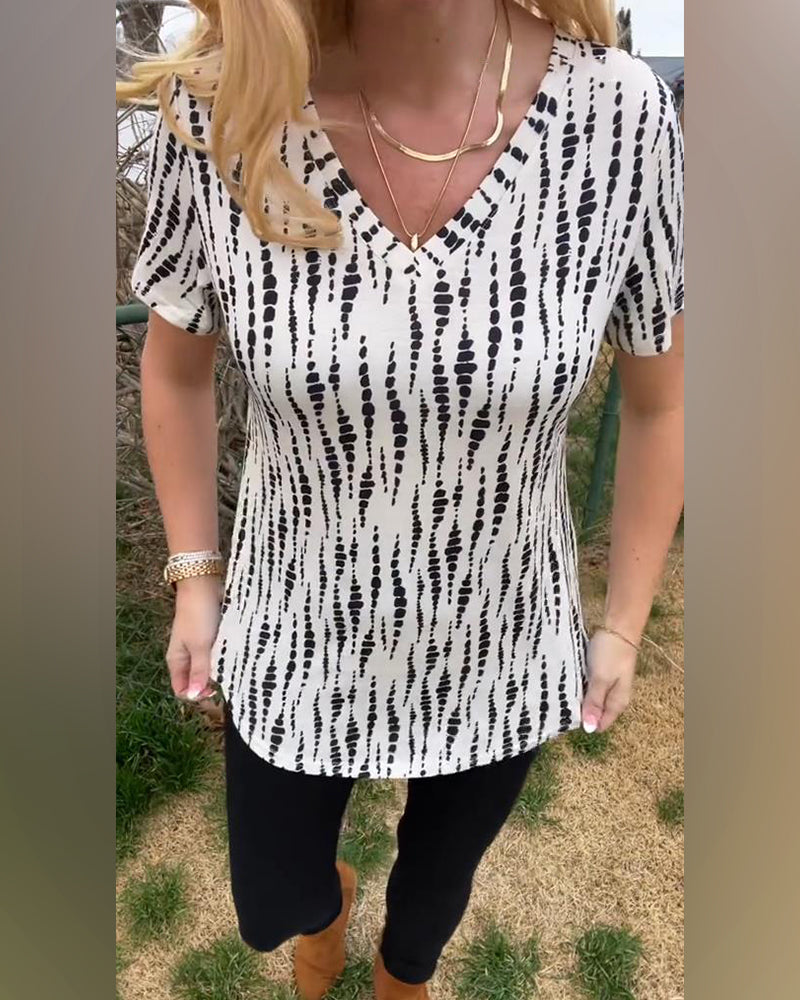 T-Shirt Imprimé Manches Courtes Col En V