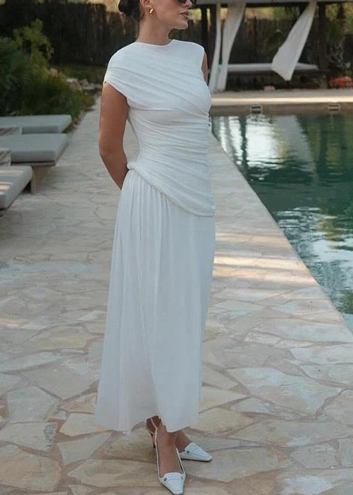 Robe portefeuille sans manches en coton froissé à patchwork blanc slim fit