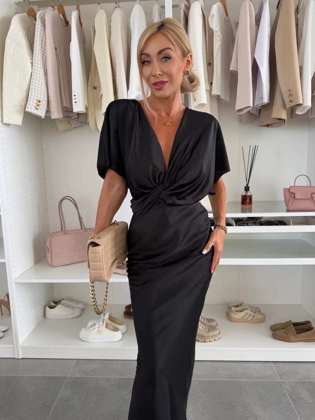 Robe longue moulante en satin