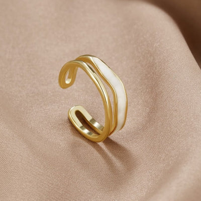 Sophie™ | Bague chic à vagues dorées